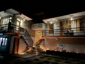 Slojourne, Manali - Stays, Experiences and Events